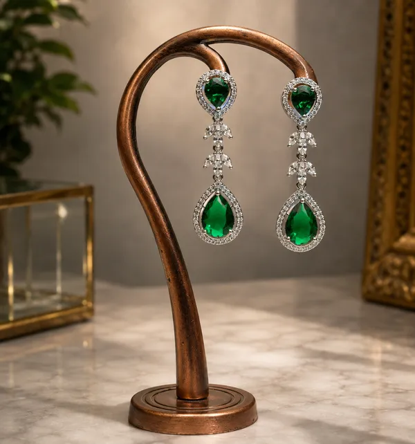 Green_Teardrop_Stone_Statement_Brass_Necklace_Set_For_Women
