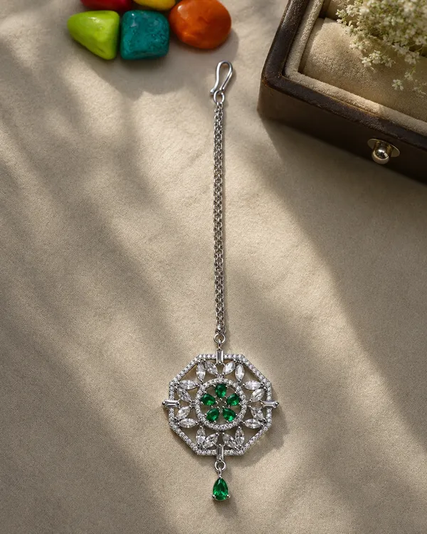 Silver_Tone_Green_Teardrop_Stone_Maang_Tikka_For_Women