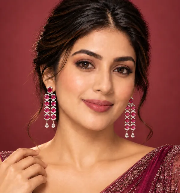 Silver_Red_Brass_Necklace_Earrings_And_Maang_Tikka_Set_For_Women