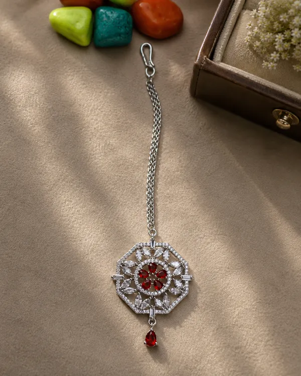 Silver_Red_Brass_Geometric_Stone_Maang_Tikka_For_Women
