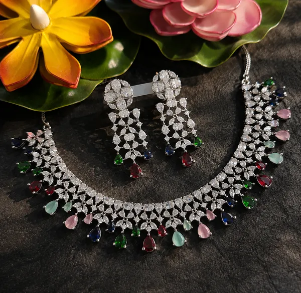 Silver_Multicolour_Brass_Teardrop_Stone_Necklace_Set_For_Women