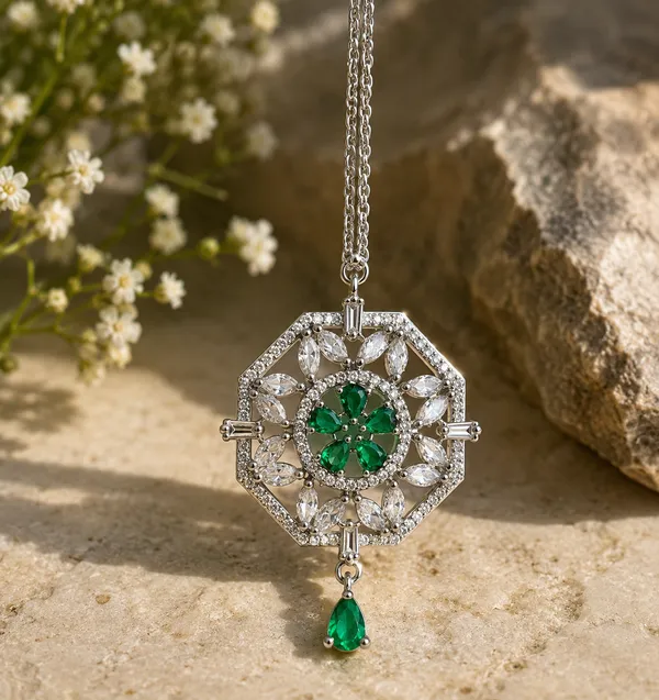 Silver_Tone_Green_Teardrop_Stone_Maang_Tikka_For_Women