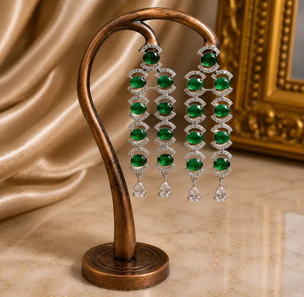Green_Brass_Silver_Tone_Stone_Necklace_Set_For_Women