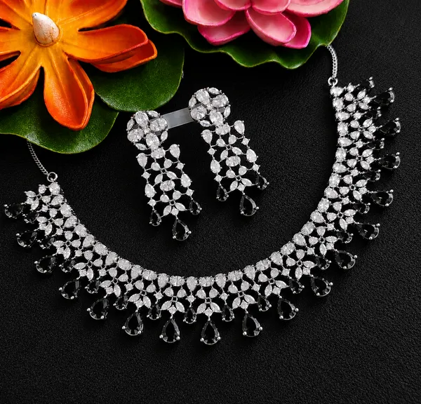 Black_Silver_Tone_Brass_Stone_Necklace_Set_For_Women