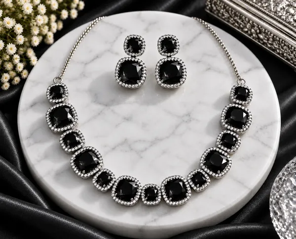 Black_Brass_Faceted_Stone_Necklace_Set_For_Women