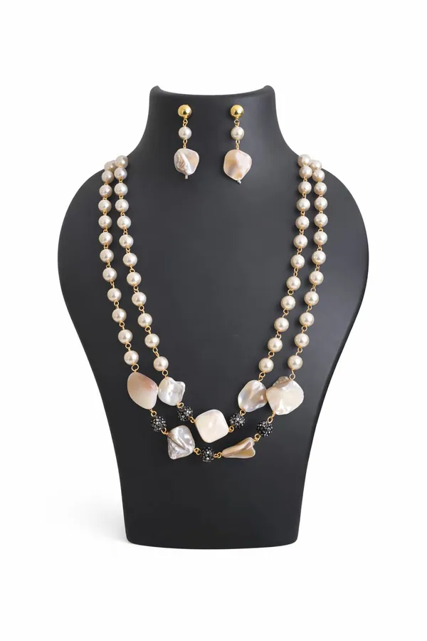 Golden_Mother_Of_Pearl_&_Ad_Ball_Layered_Pearl_Necklace_Set_For_Women