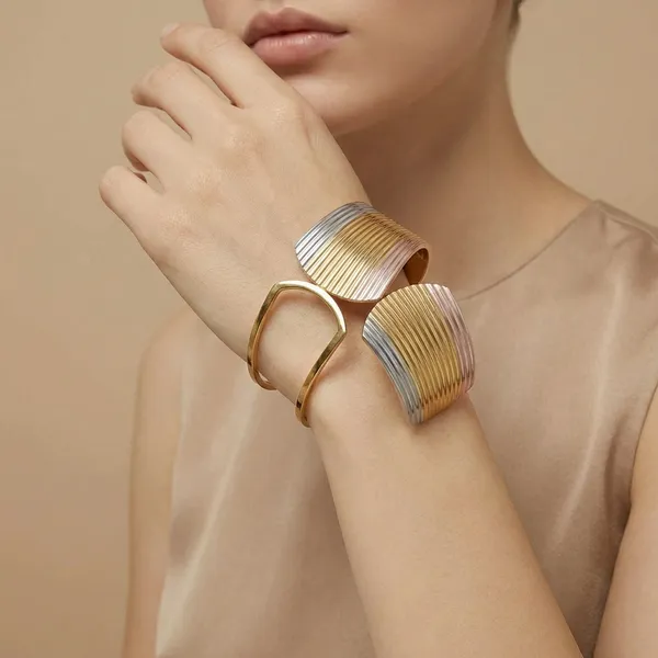 Multicolour_Fusion_Luxe_Bracelet_For_Women