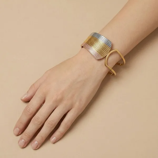 Multicolour_Fusion_Luxe_Bracelet_For_Women