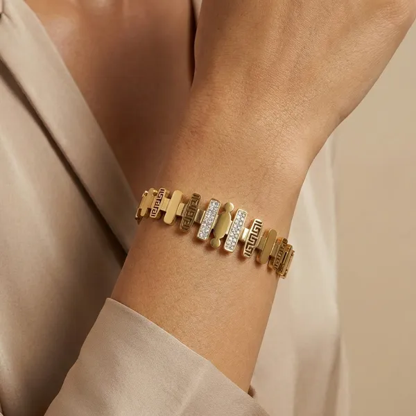 Golden_Regal_Spark_Bracelet_For_Women