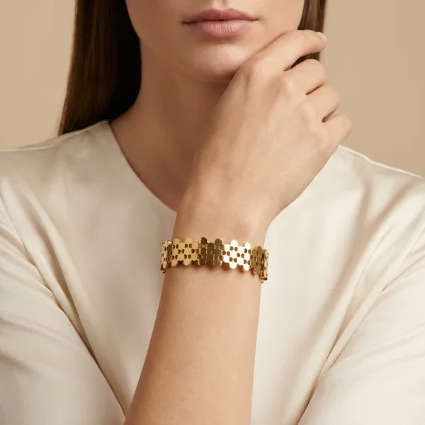 Golden_Honeycomb_Bracelet_For_Women