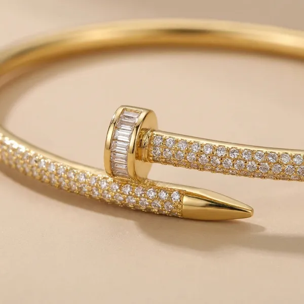 Golden_Slim_Crystal_Bracelet_For_Women