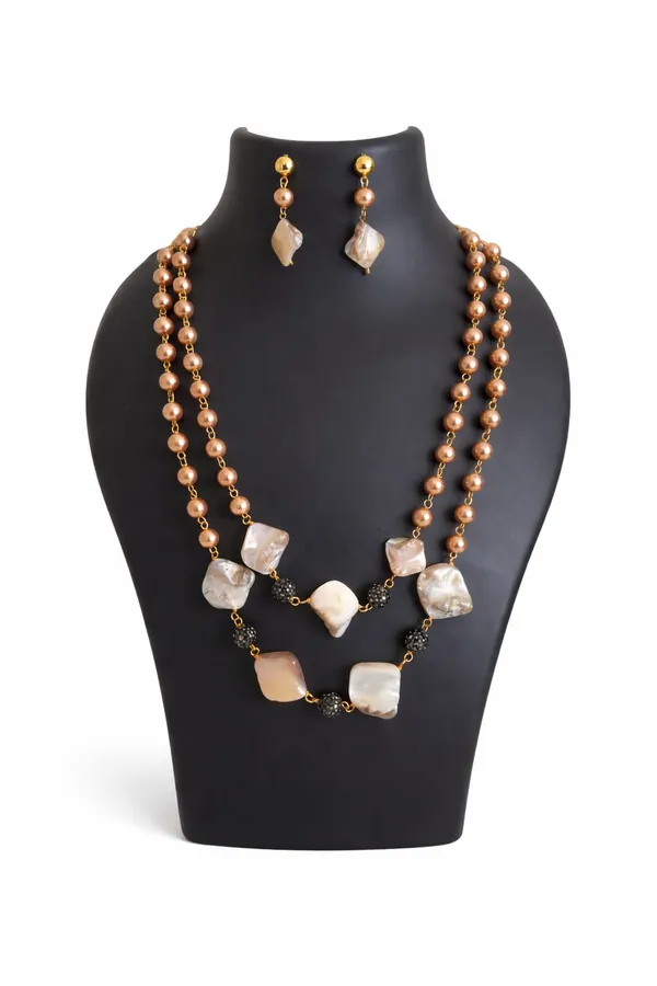 Golden_Mother_Of_Pearl_&_Ad_Ball_Layered_Pearl_Necklace_Set_For_Women