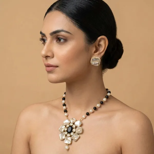 Golden_Noor_Black_Crystal_Statement_Necklace_Set_For_Women