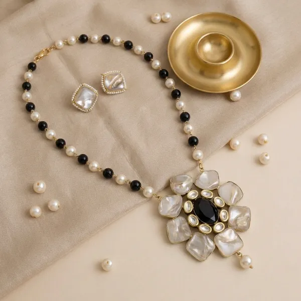 Golden_Noor_Black_Crystal_Statement_Necklace_Set_For_Women