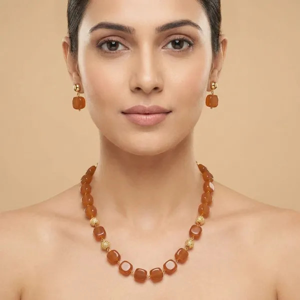 Golden_Amber_Agate_&_Ad_Ball_Necklace_Set_For_Women