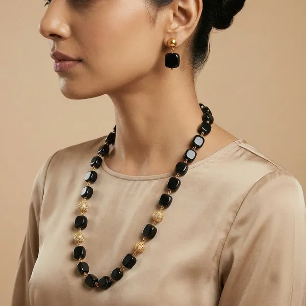 Golden_Onyx_Agate_&_Ad_Ball_Necklace_Set_For_Women