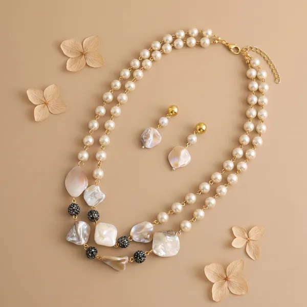 Golden_Mother_Of_Pearl_&_Ad_Ball_Layered_Pearl_Necklace_Set_For_Women