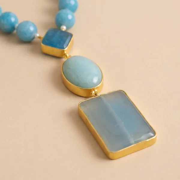 Golden_Aqua_Agate_Statement_Pendant_Necklace_For_Women