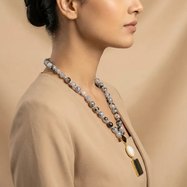 Golden_Snowflake_Agate_Statement_Pendant_Necklace_For_Women