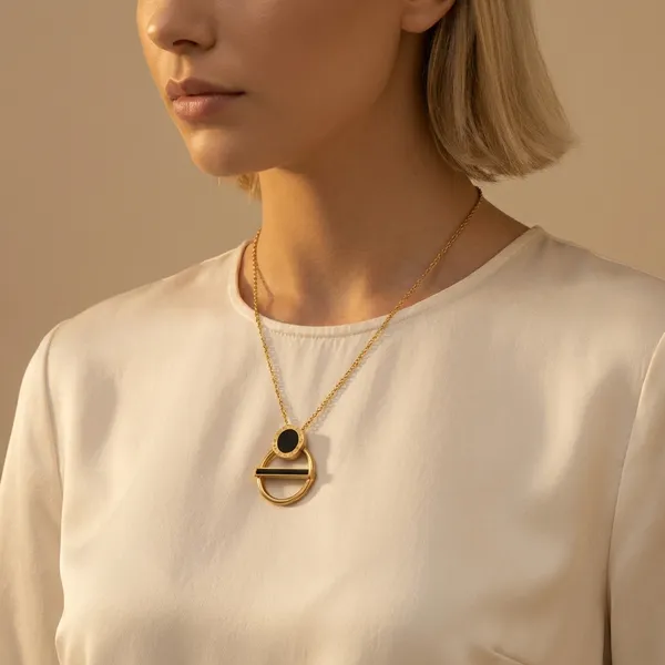 Golden_Blooming_Beauty_Chain_Pendant_For_Women