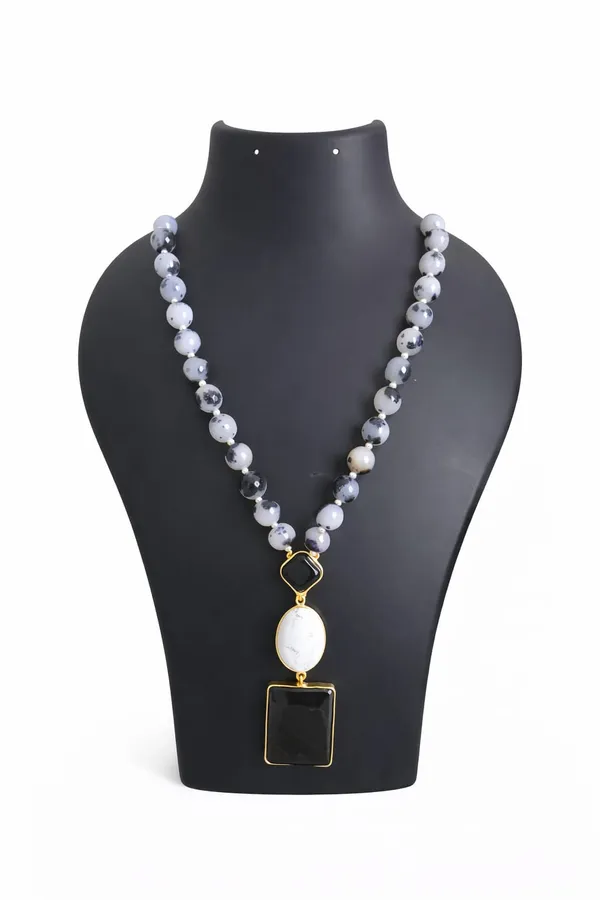 Golden_Snowflake_Agate_Statement_Pendant_Necklace_For_Women