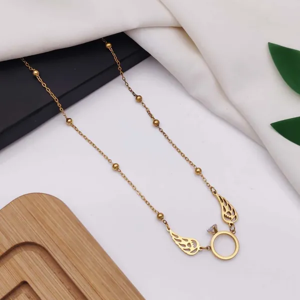 Golden_Wings_Grace_Chain_Pendant_For_Women