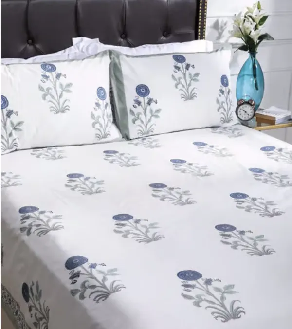 White_Cotton_Double_Bedsheets_with_2_Pillow_Cover