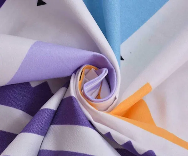 Sky_Blue_Cotton_Double_Bedsheets_With_2_Pillow_Covers_|_Geometric_Shapes