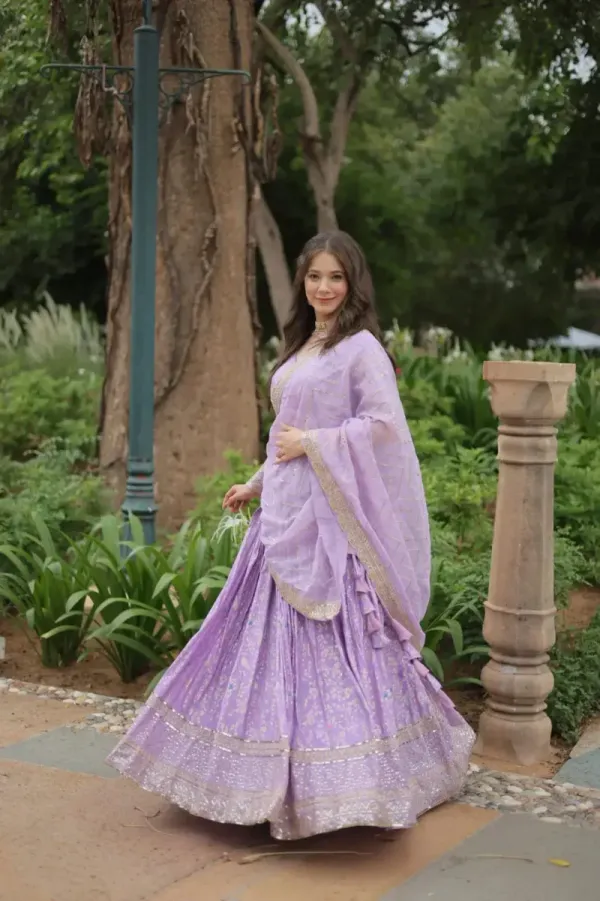 Jequard_Lehenga--Crafted_On_Delicate_Viscose_Dayble_Jequard_Fabric_LEHENGA_CHOLI_