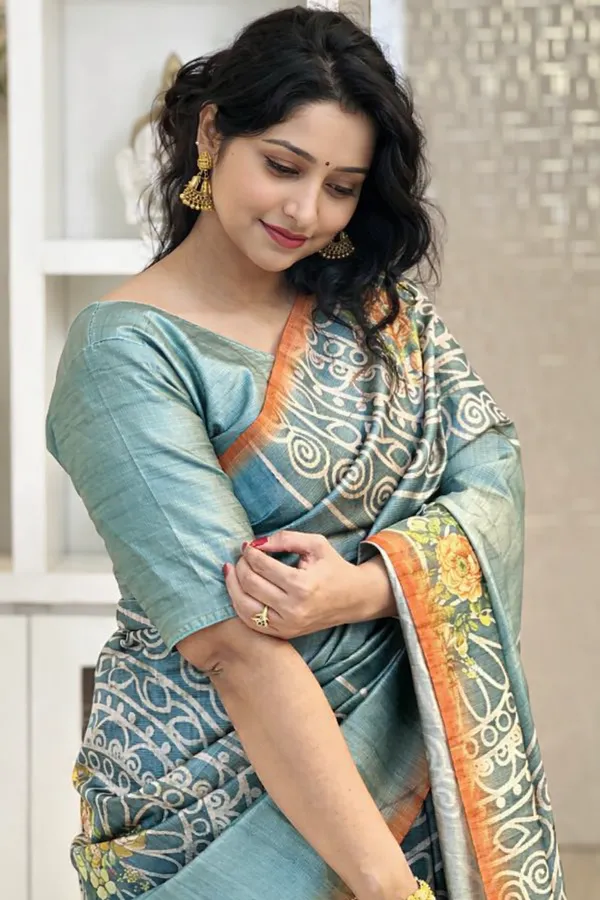 Grey_Tussar_Silk_Digital_Print_Saree_For_Women