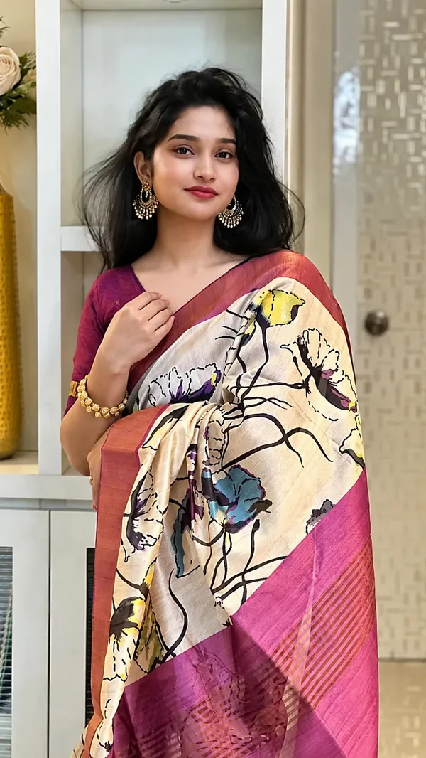 Cream_Tussar_Silk_Digital_Print_Saree_For_Women