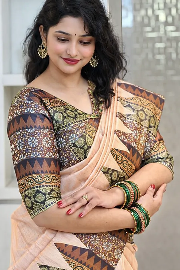 Black_Tussar_Silk_Digital_Print_Saree_For_Women