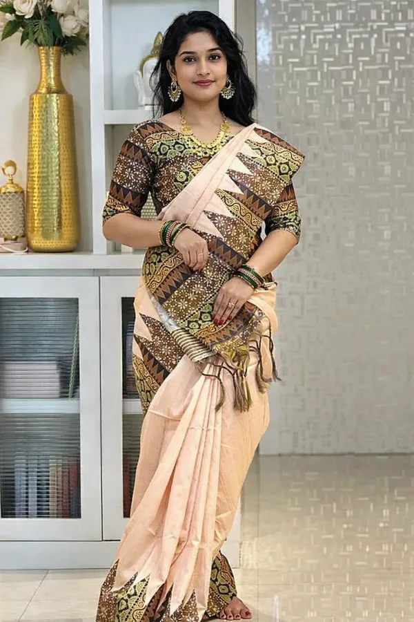 Black_Tussar_Silk_Digital_Print_Saree_For_Women