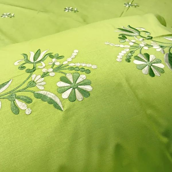 Pack_Of_1_Green_Cotton_Embroidered_Zaitooni_Baag_Bedsheet_Double_Bed