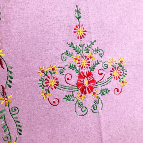 Pack_Of_1_Pink_Cotton_Embroidered_Gulaabi_Bedsheet_Double_Bed