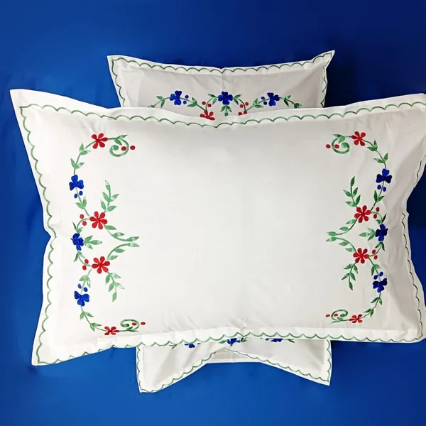 Green_Scarlet_White_Cotton_Embroidered_Pillow_Cover