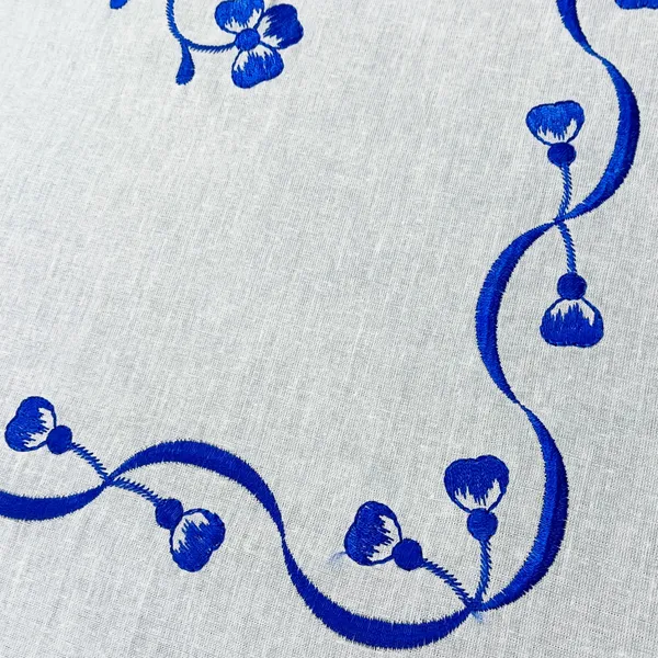 Pack_Of_1_White_Cotton_Embroidered_Khushnuma_Bedsheet_Double_Bed