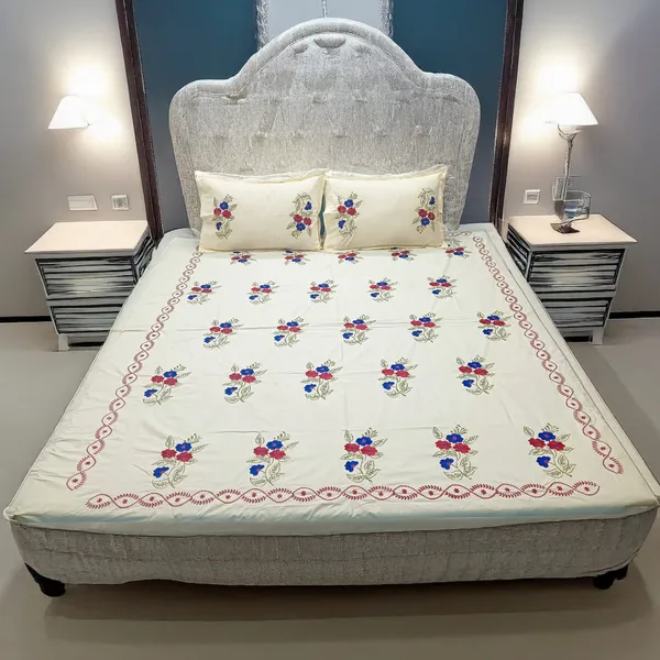 Pack_Of_1_Cream_Cotton_Embroidered_Dilkhush_Bedsheet_Double_Bed