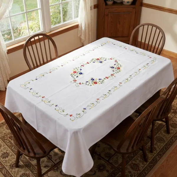 4_Seater_White_Cotton_Embroidered_Sunehri_Table_Cloth