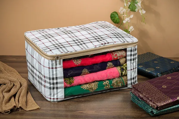 Multipurpose_Saree_Storage_Bag_With_Front_Transparent_Window_|_Laminated_Canvas_Printed_Fabric_Garment_Packing_Cover_|_Heavy_Zip_Organizer_(Check_Pattern)