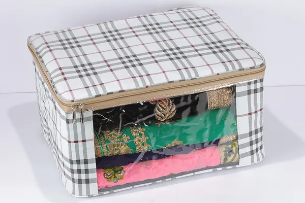 Multipurpose_Saree_Storage_Bag_With_Front_Transparent_Window_|_Laminated_Canvas_Printed_Fabric_Garment_Packing_Cover_|_Heavy_Zip_Organizer_(Check_Pattern)