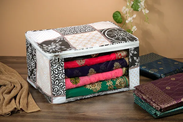 Designer_Multi_Saree_Packing_Cover_With_Transparent_Window_|_Laminated_Canvas_Printed_Fabric_Storage_Organizer_|_Heavy_Zip_Garment_Storage_Bag_(White_Print)