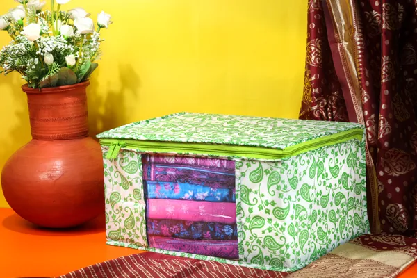 Premium_Paisley_Clothes_Storage_Bag_With_Clear_Window_&_Zipper_|_Foldable_Wardrobe_Organizer_For_Saree,_Blanket_&_Bedding_(Pack_Of_3)
