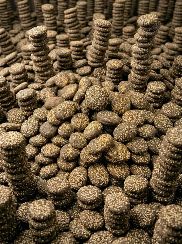 Raagi_White_Sesame_Cookies