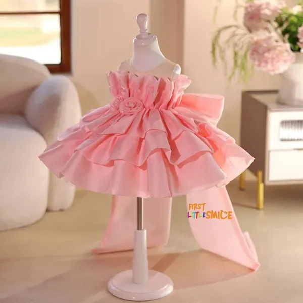 Pink_Fluffy_Birthday_Party_Dress_With_Trail