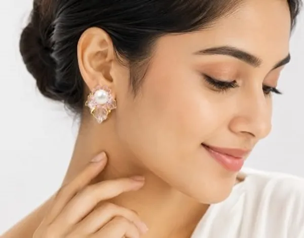 Floral_Pearl_Elegence_Stud