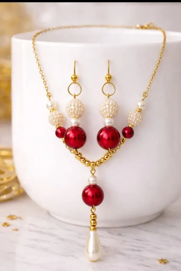 Handcrafted_Elegant_Christmas_Themed_Dangle_Earrings_With_Red_And_White_Beads
