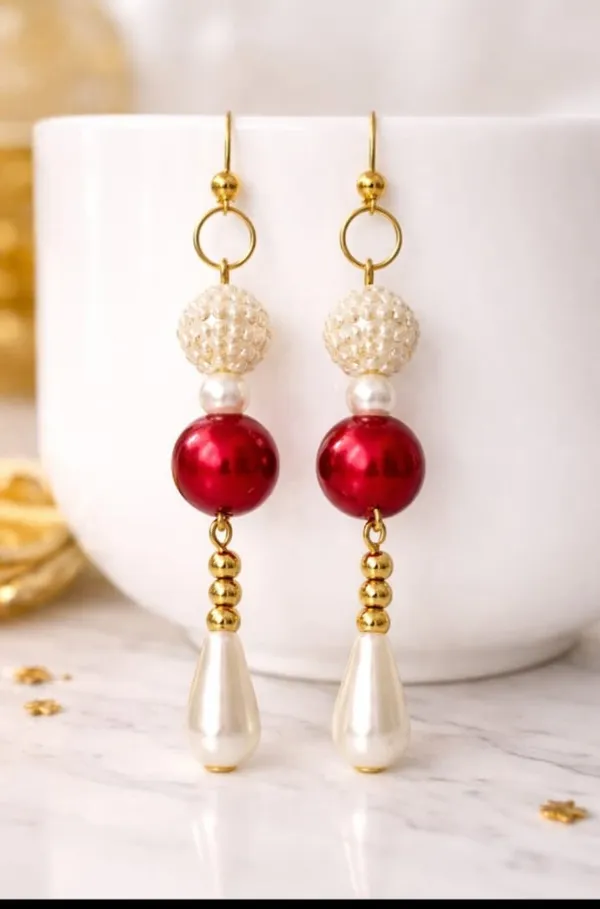 Handcrafted_Elegant_Christmas_Themed_Dangle_Earrings_With_Red_And_White_Beads