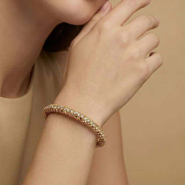 Elegant_Gold_Toned_Crystal_Studded_Anklet