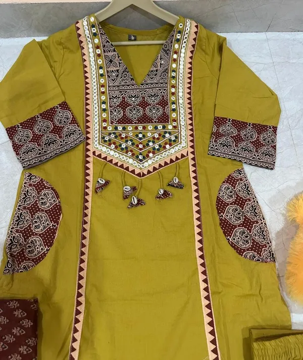 Yellow_Cotton_Ajrakh_Patchwork_Kurta_Set_For_Women